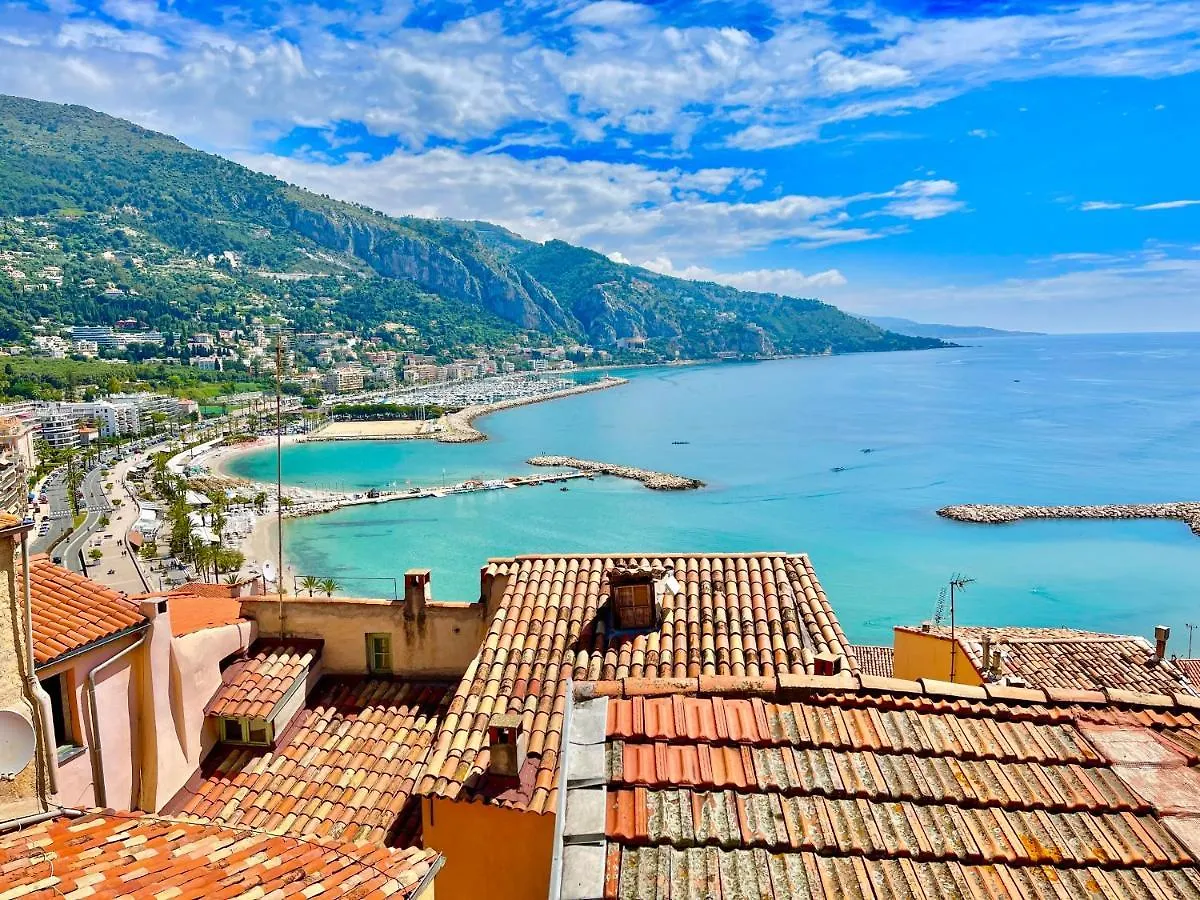 Vieux Chateau, Vue Mer Μεντόν 0*,  Γαλλία